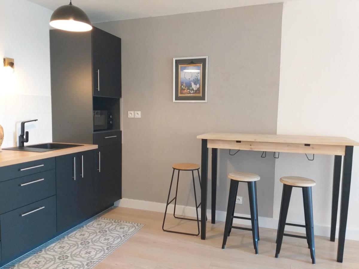 Le Savoie Appartement 2 Chambres 3 Couchages ,Balcon Et Parking Prive Bellegarde-sur-Valserine ภายนอก รูปภาพ