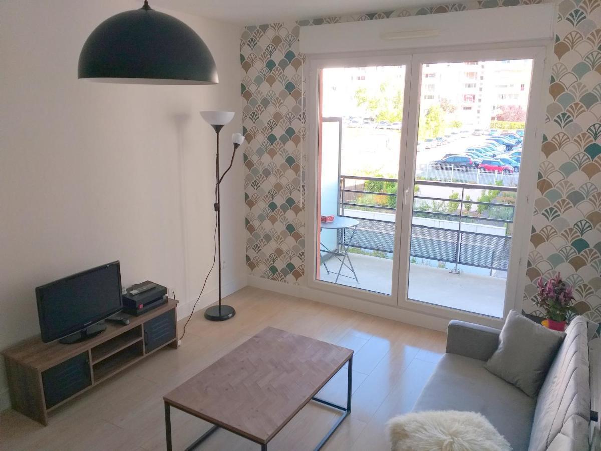 Le Savoie Appartement 2 Chambres 3 Couchages ,Balcon Et Parking Prive Bellegarde-sur-Valserine ภายนอก รูปภาพ