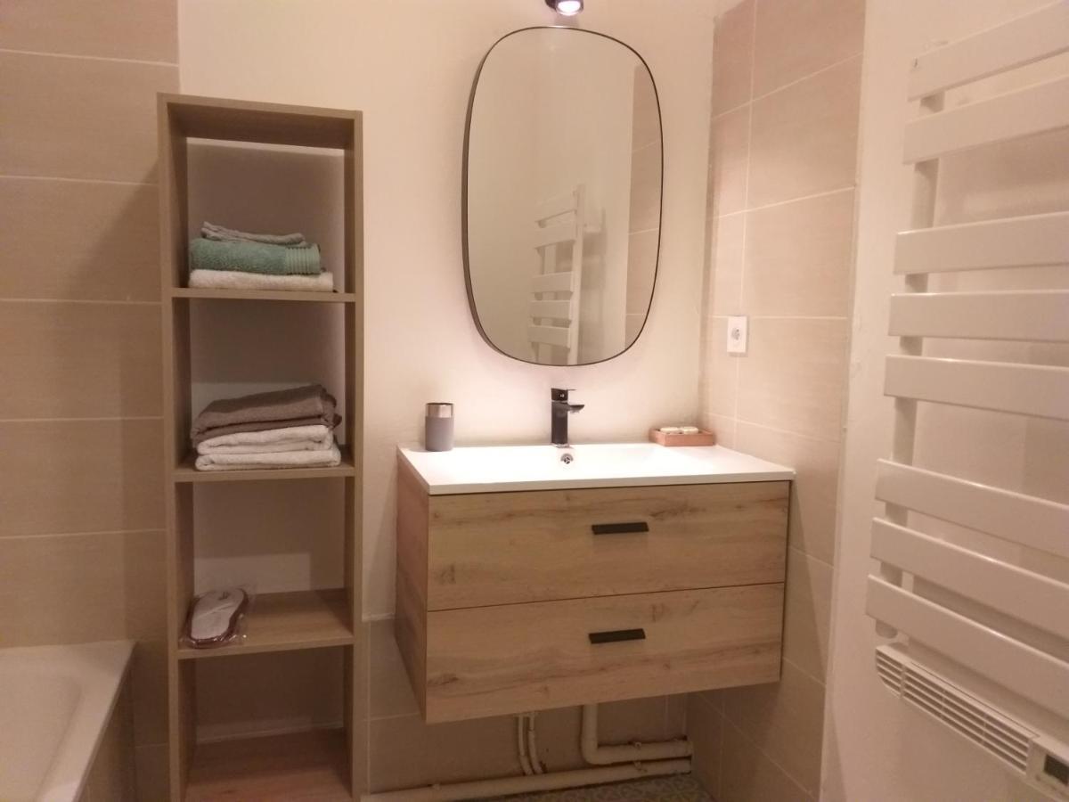 Le Savoie Appartement 2 Chambres 3 Couchages ,Balcon Et Parking Prive Bellegarde-sur-Valserine ภายนอก รูปภาพ